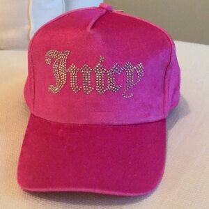 JUICY COUTURE VELOUR CRYSTAL BASEBALL HAT NWT